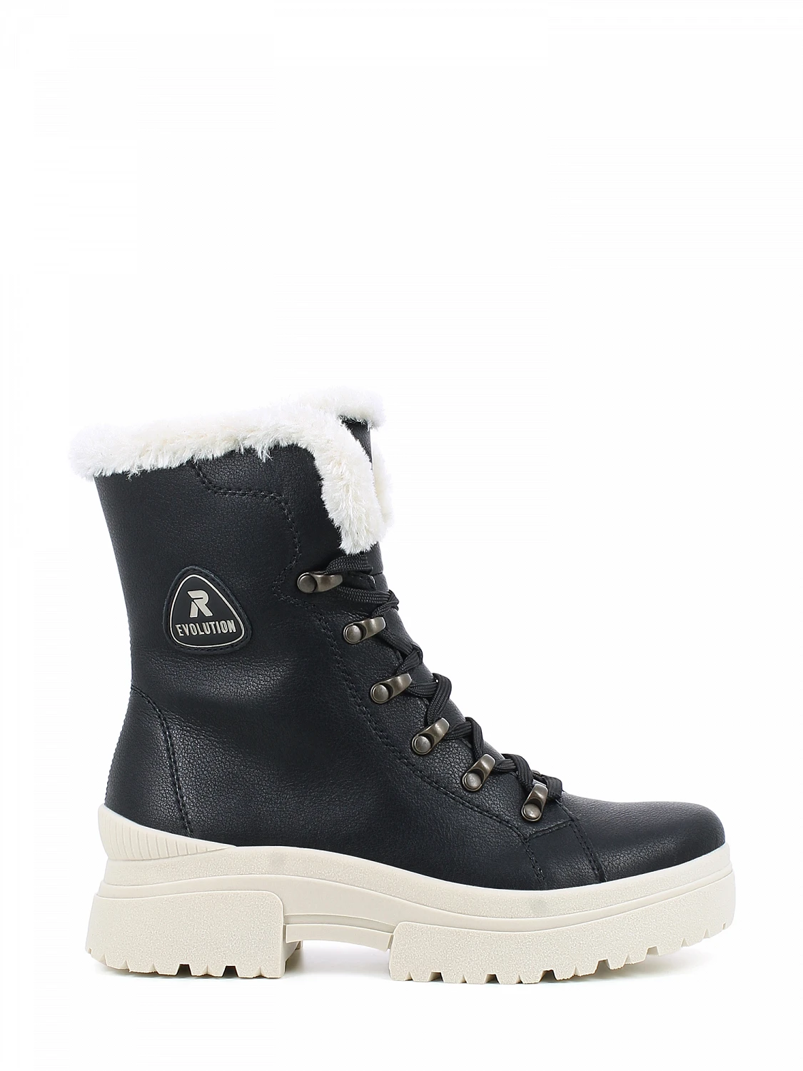 R-Evolution 3 R-Evolution