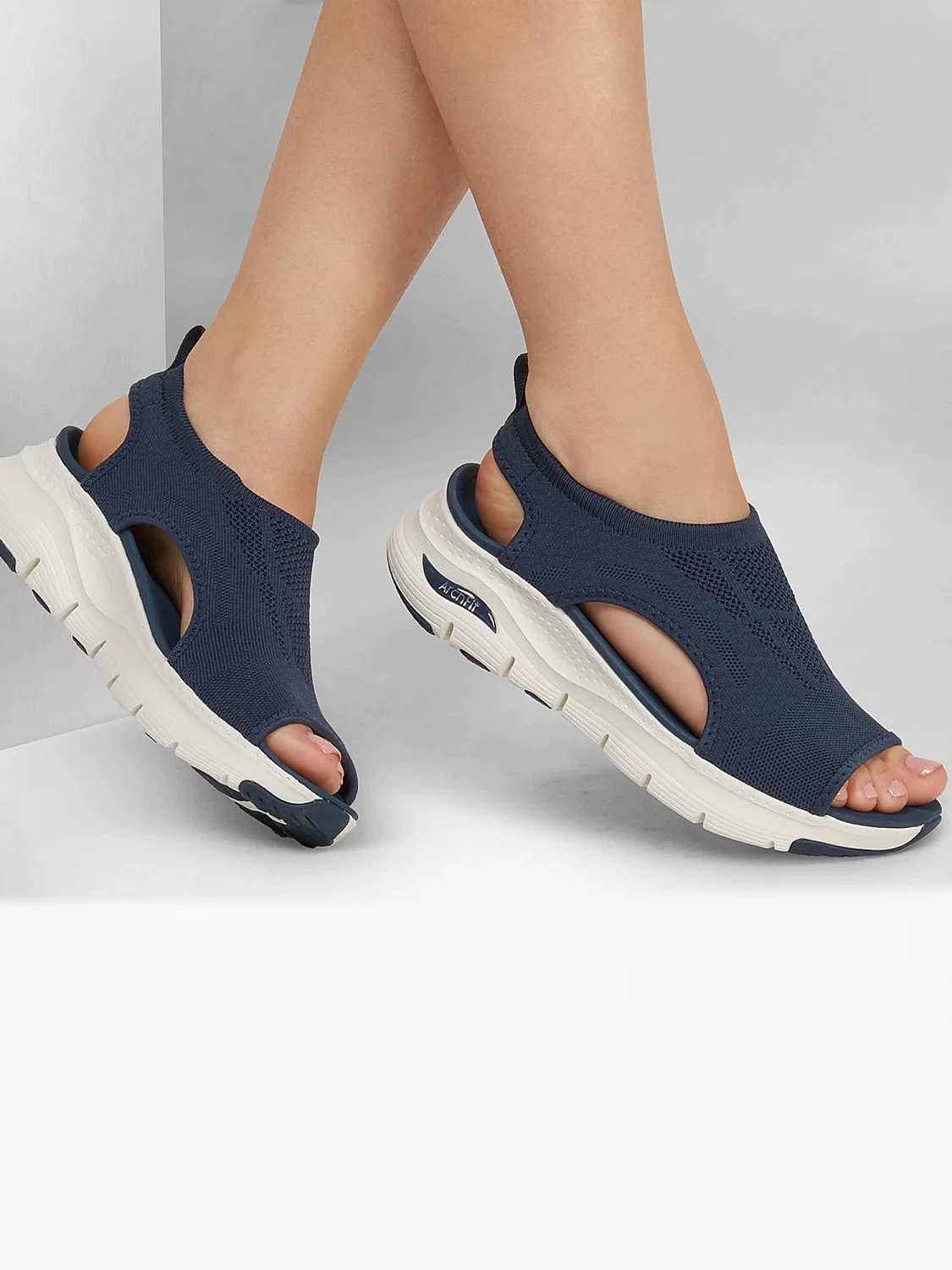 Skechers Womens Arch Fit - City Catch 3 Skechers Womens Arch Fit - City Catch